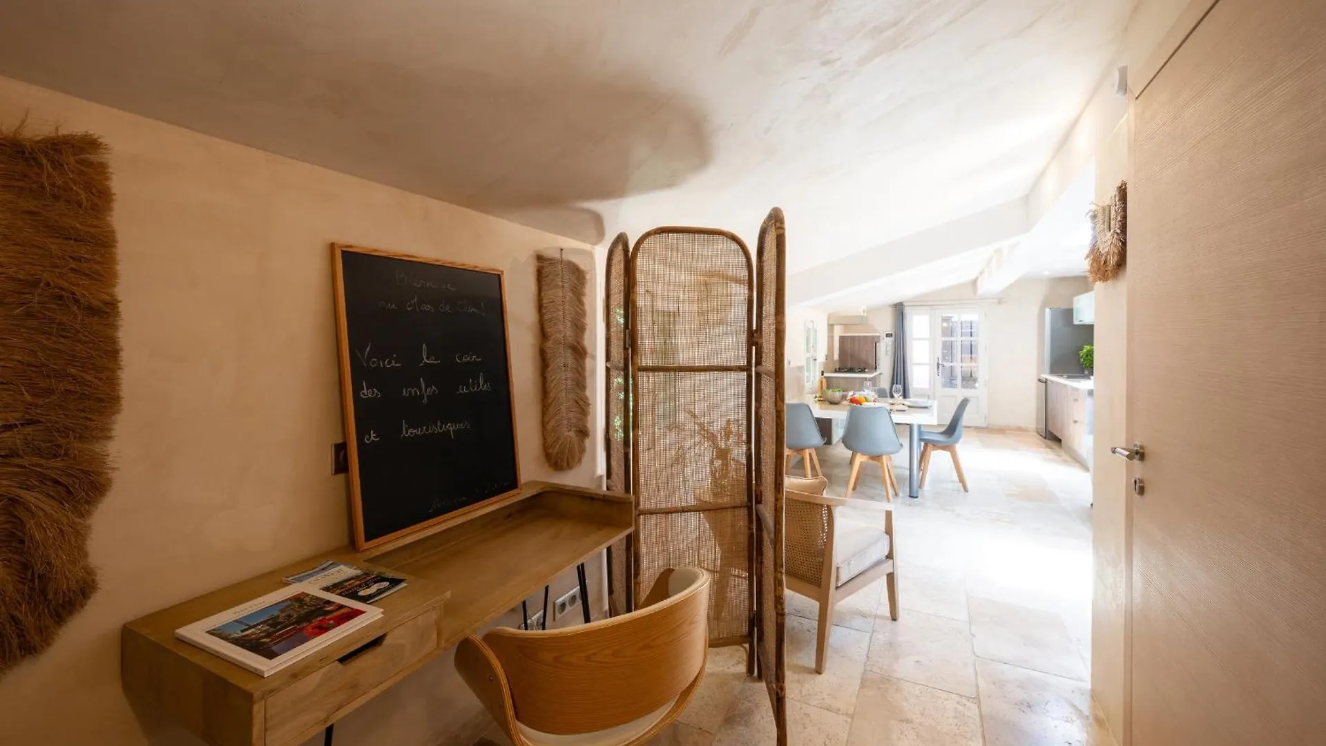 Maison avec patio et jacuzzi Saint-Rémy-de-Provence Hébergement de vacances